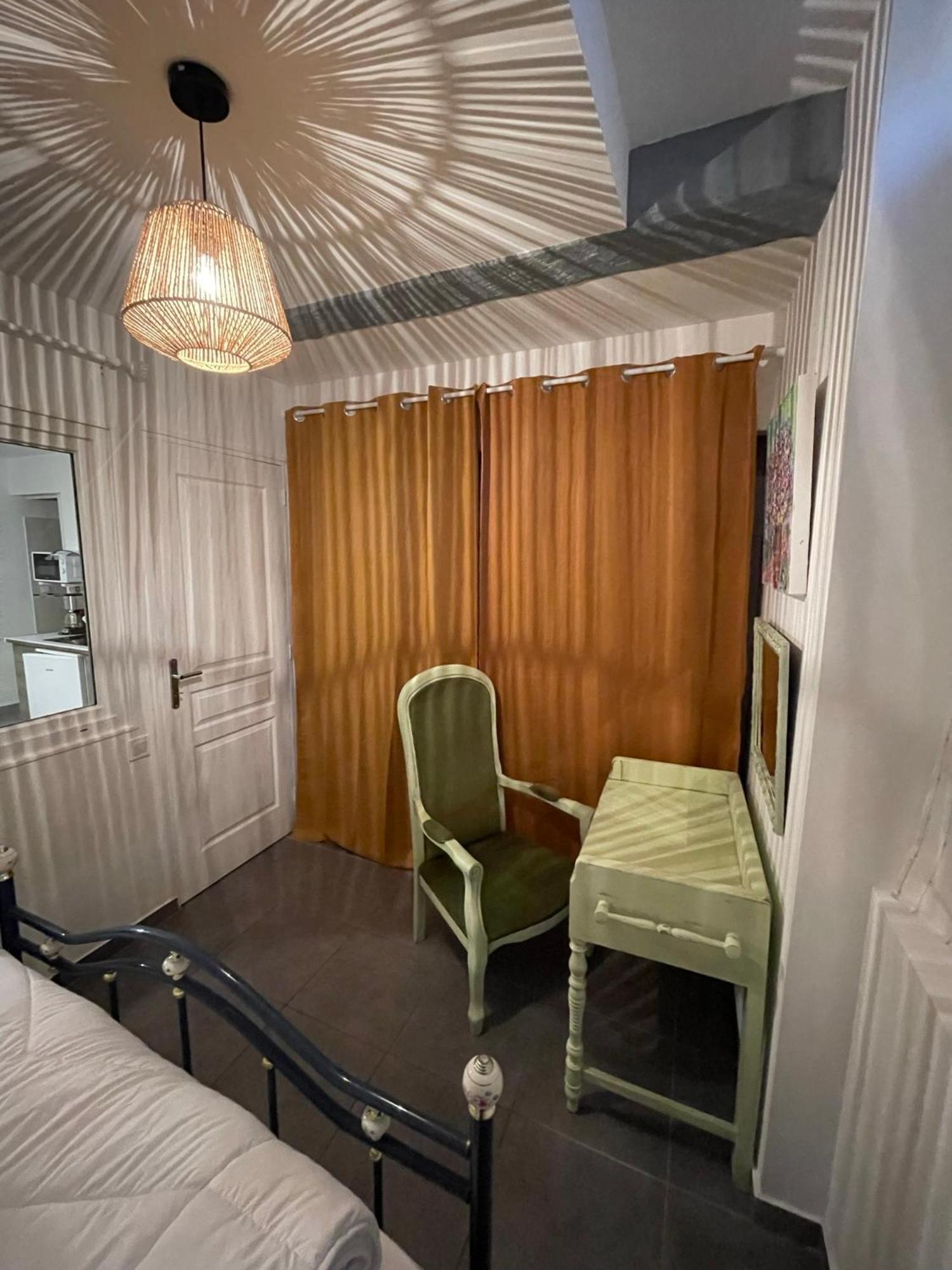 La Galerie Du Peintre Apartman Saint-Laurent-de-la-Salanque Kültér fotó
